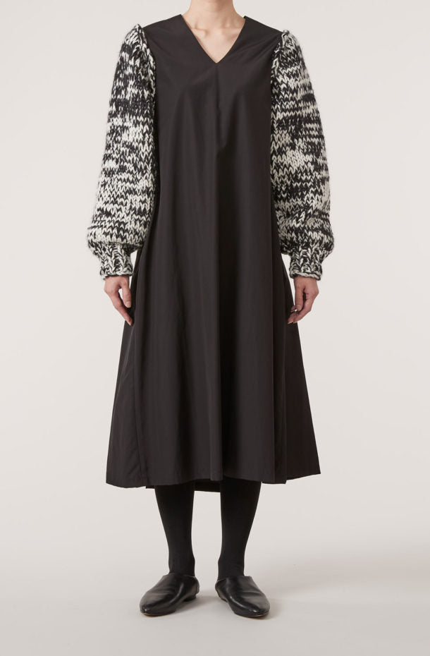 KNIT SLEEVE DRESS（MMK-110）| KAAM