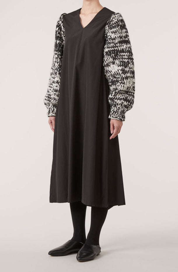 KNIT SLEEVE DRESS（MMK-110）| KAAM